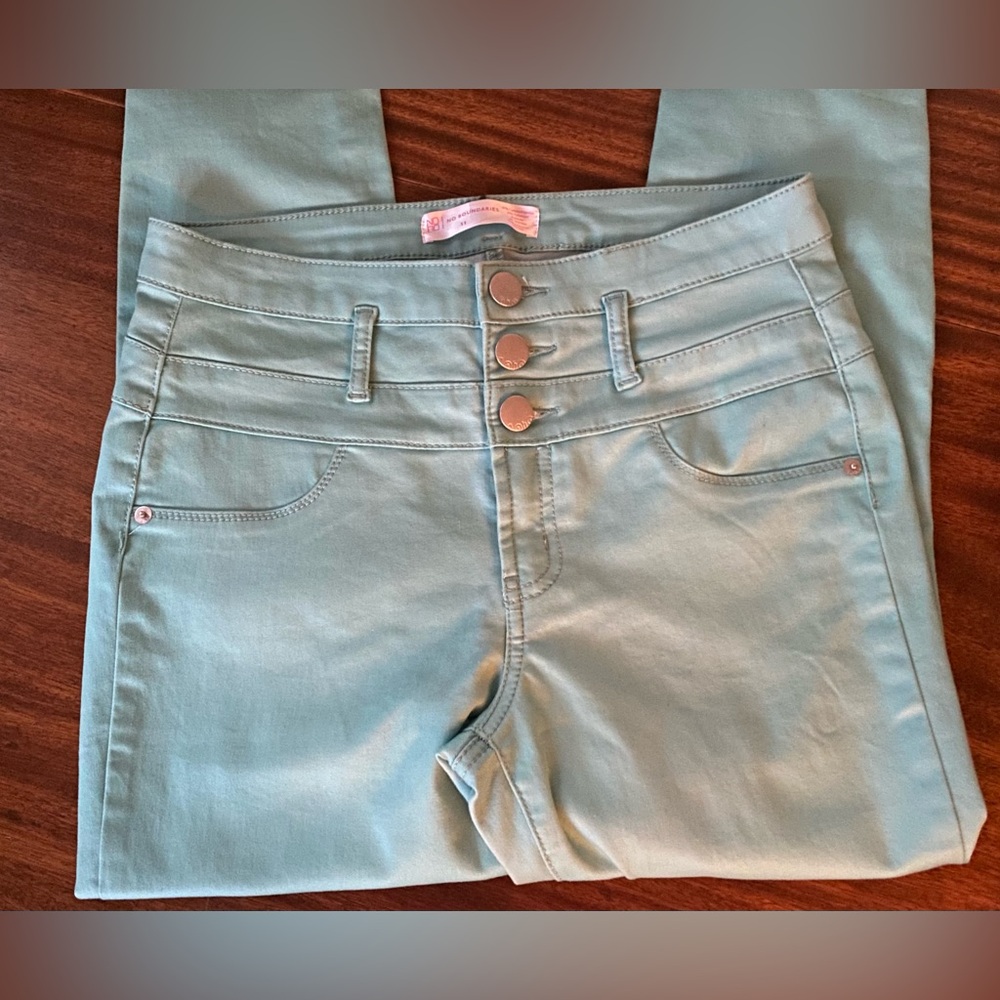 NWOT NoBo No Boundaries High Rise Sculpting Skinny Jeans Seafoam Green  Size 11